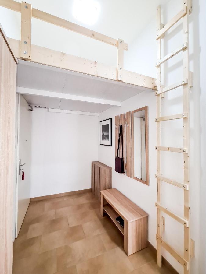 1-Raum-Wohnung Zentral Gelegen Dresden Exterior foto