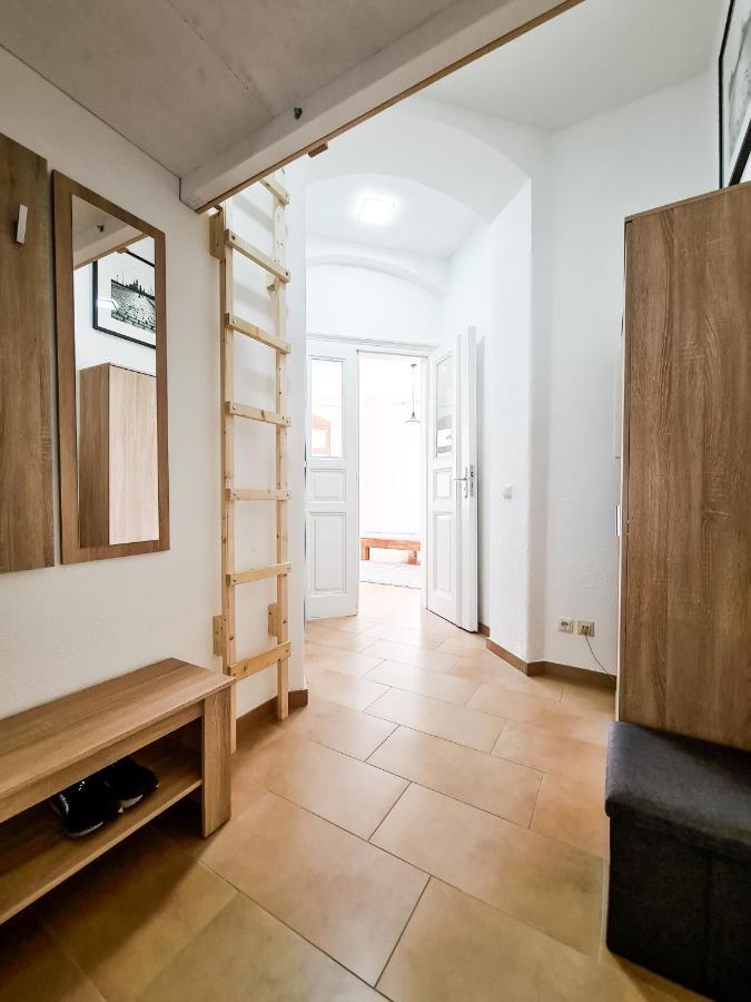 1-Raum-Wohnung Zentral Gelegen Dresden Exterior foto